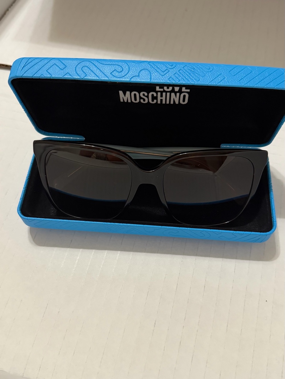 Love Moschino tortoise Sunglasses with Blue Case